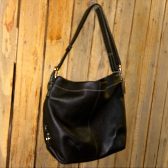 Coach Black Pebbled Leather Shoulder Bag - Picture 2 of 10